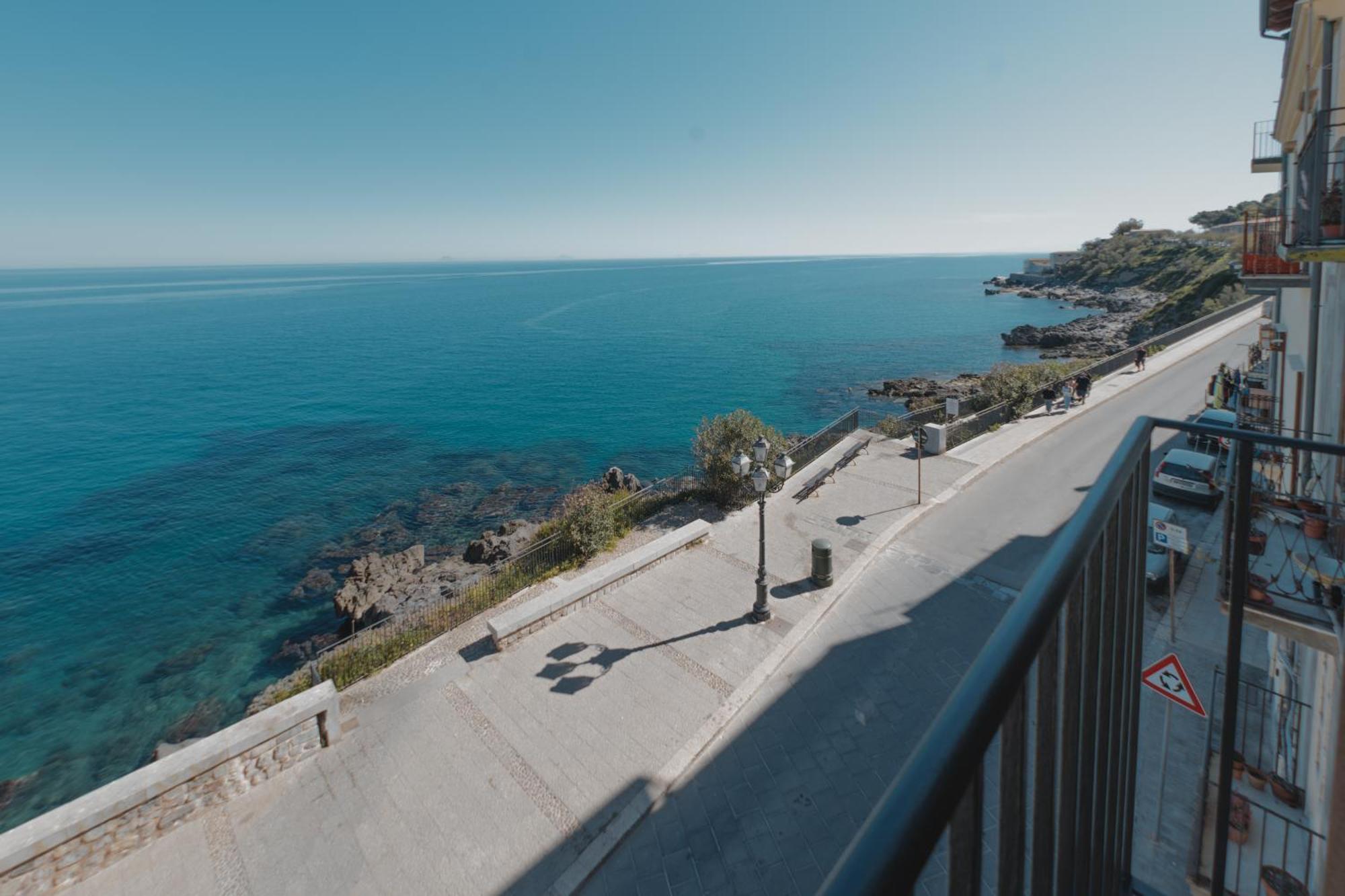 Tra La Rocca E Il Mare Di Cefalù Εξωτερικό φωτογραφία